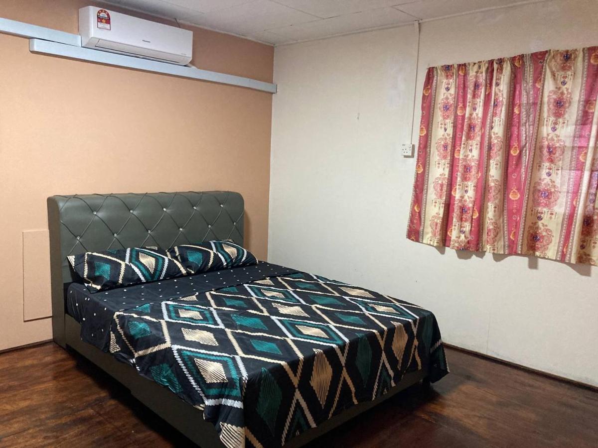 Stop @Melaka Guesthouse מראה חיצוני תמונה